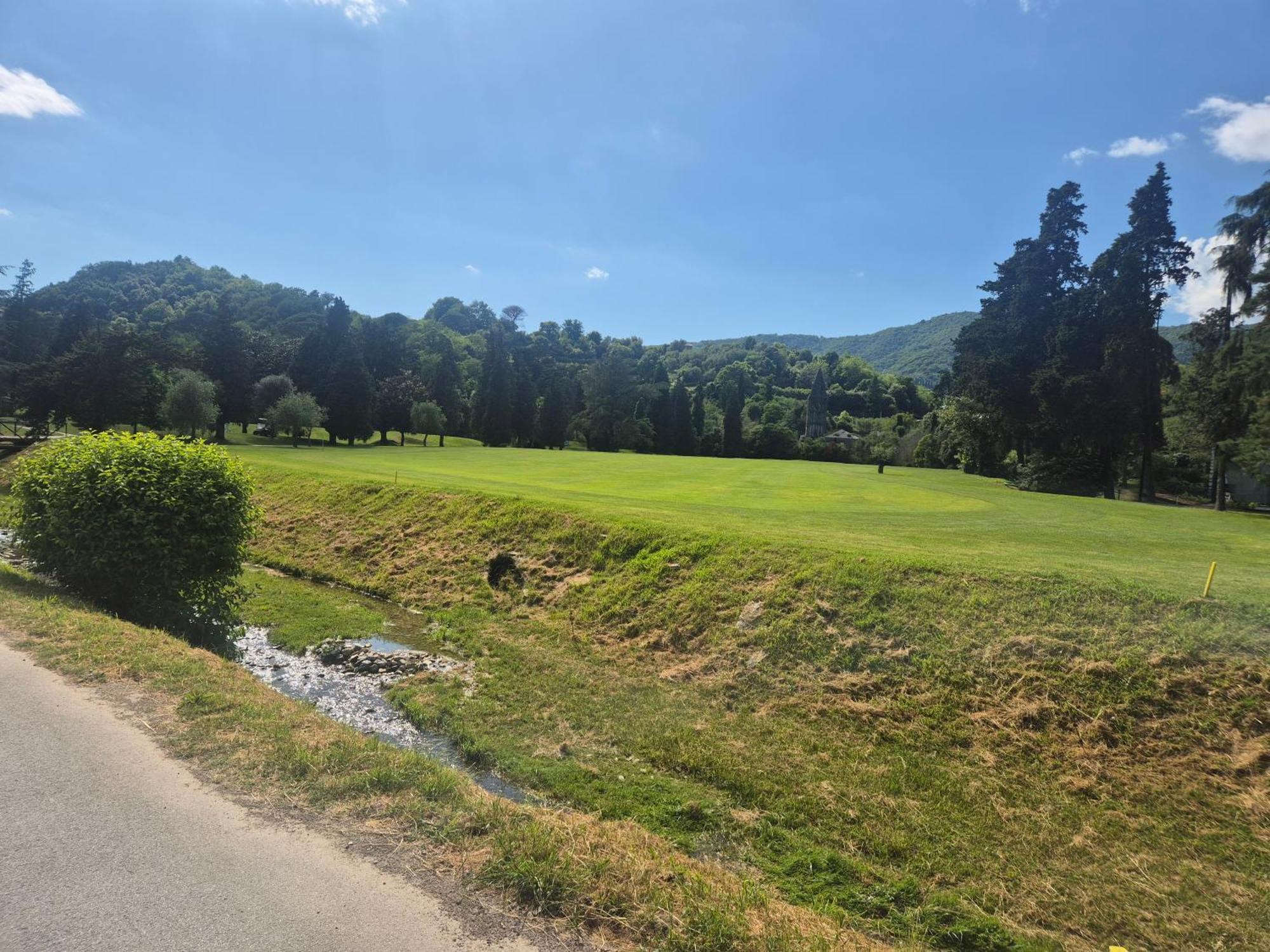 Rapallo Close To Golf Executive With Balcony Eksteriør bilde